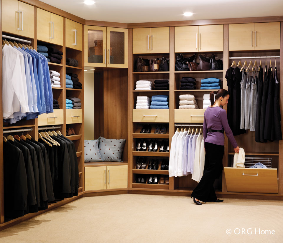 organize your closet at Stricklands Home