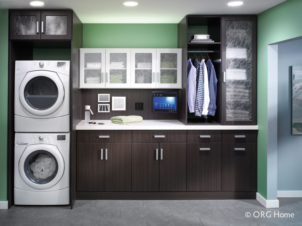 tips on how to have an organized laundry room