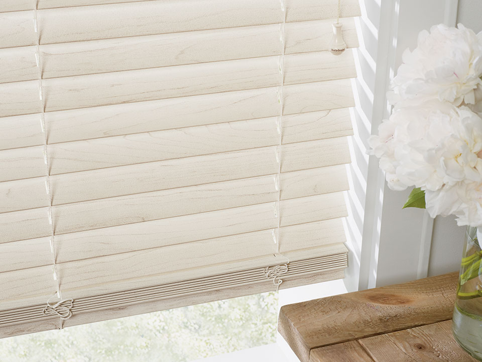 how to choose the right white blinds